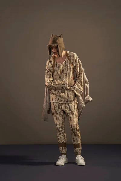 Look 5